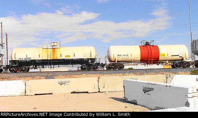 EB Manifest Frt at Arden Yard partial -48